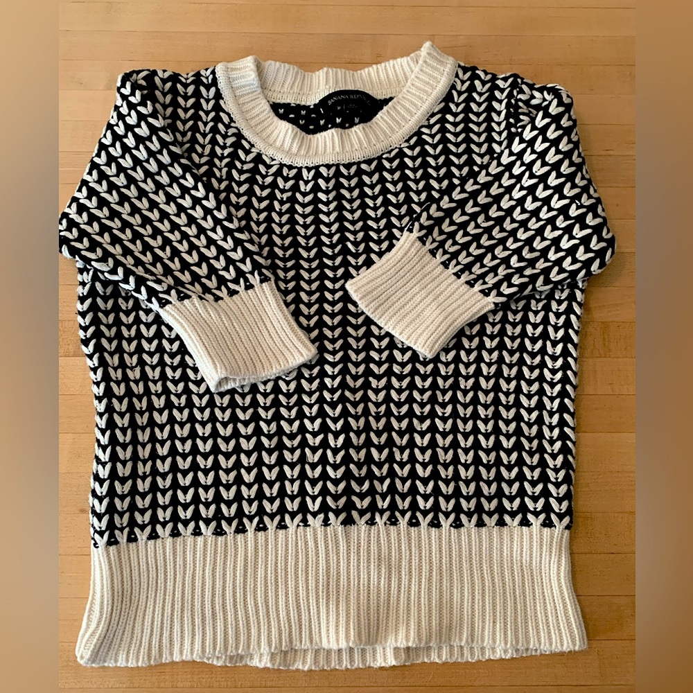 Banana Republic Short Sleeve Sweater